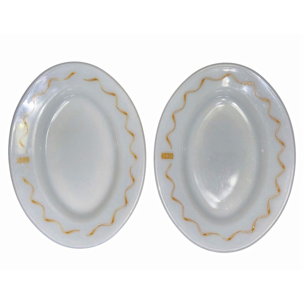 Vintage Pyrex Tableware 794 Gold Rick Rack Oval Plates Set of 2 USA 9 3/8"